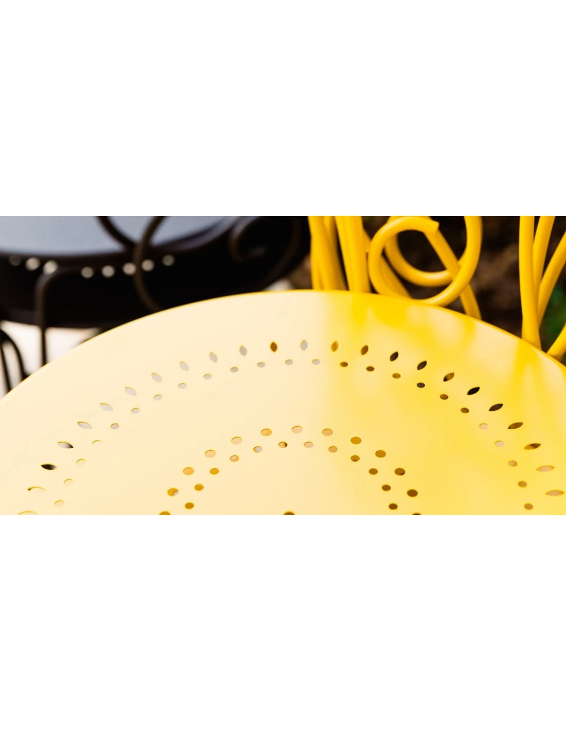 Chaise De Jardin Montmartre - Métal Empilable - Cactus 5 Chaise De Jardin Montmartre - Métal Empilable - Cactus – Image 3